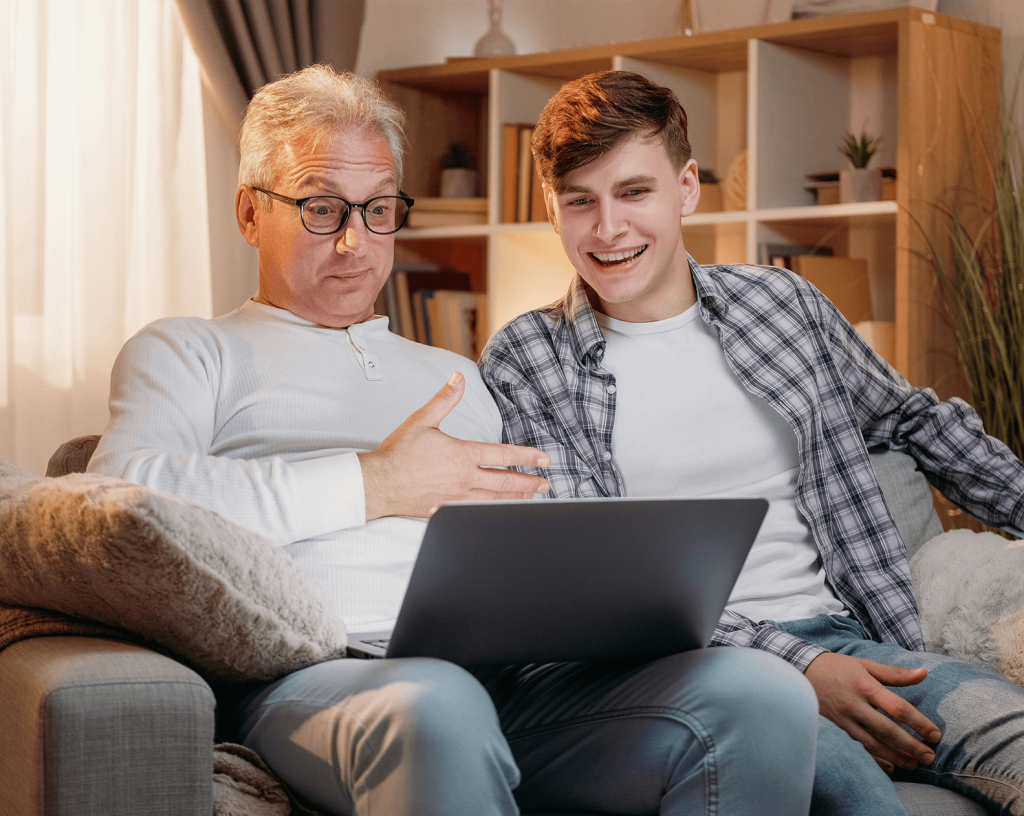 101thumb College student and parent discover how easy and affordable Room Direct's ship-to college-services really are.